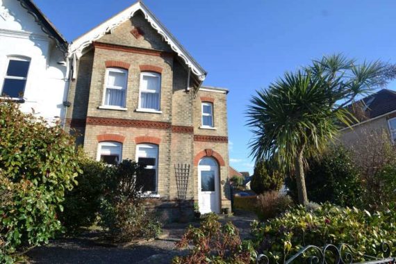 3&nbsp;Bedroom&nbsp;Semi-Detac...